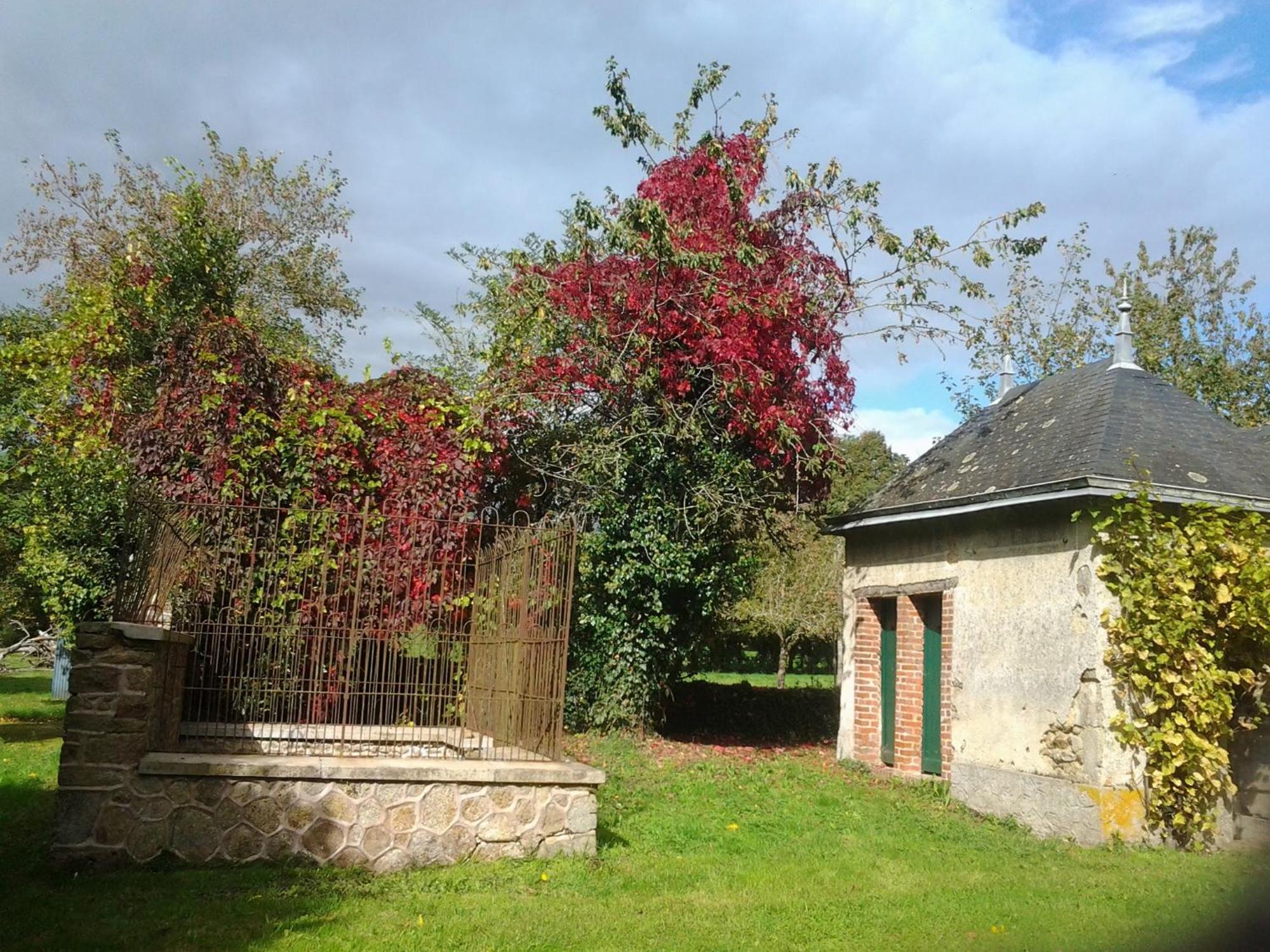 Bed and Breakfast Le Chateau Du Grand Coudray Villaines-la-Juhel Exterior foto